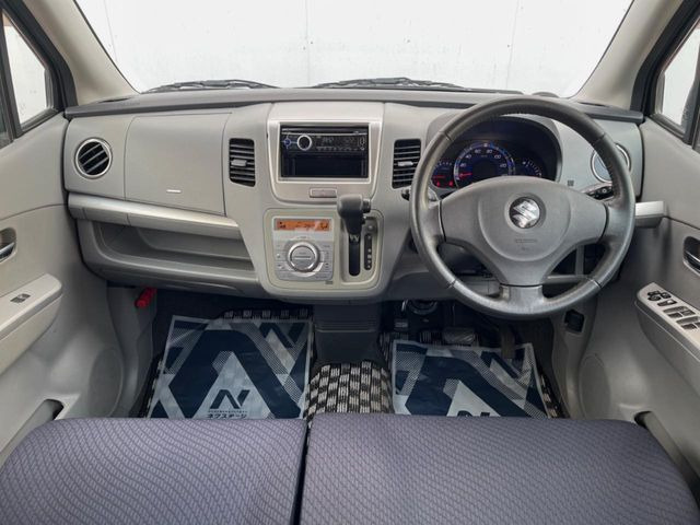 �O���[�v���݌ɐ���30,000��!!�S���̌n��X���烁�[�J�[�E�Ԏ��킸���Љ�o����̂ŁA���Ȃ��Ƀs�b�^���̂��Ԃ�������͂��ł���܂��͂��₢���킹��������