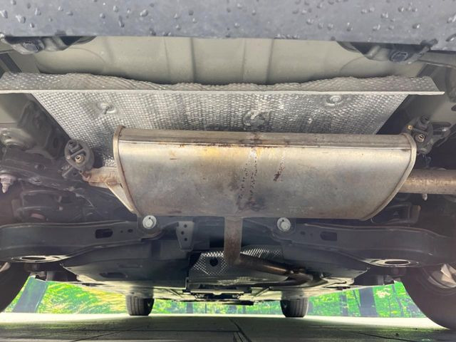 ����肪���ꂢ�Ȃ����ɁA�h�K���H�̎{�H���I�X�X���B�~��n��͂������A���ݕ��ɂ��Z���̕���A��Ń}�����E�E�B���^�[�X�|�[�c���������ɂ��D�]���������Ă���܂��B