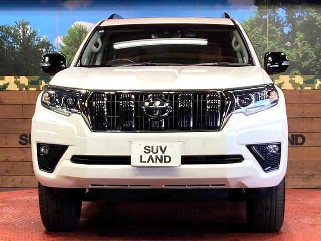 ���Ђł́A�S�ԁw�C�����Ȃ��x�̂��Ԃ̂ݎ�舵���Ă���܂��B��C�o�C���[�ɂ�錵�I�����d����̌�A���Ɍ�̎ԗ��`�F�b�N���s���A�l�N�X�e�[�W���F�肵�����i���Ȓ��ÎԂ����񋟂��Ă���܂��B