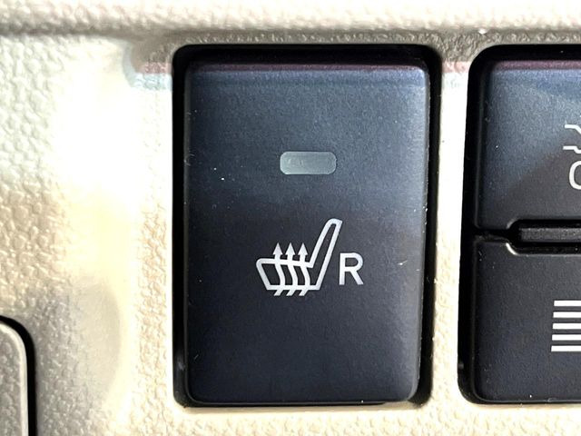 �y�V�[�g�q�[�^�[�z�������ɏd�󂷂�V�[�g�q�[�^�[!�G�A�R����葁�����܂��Ă����̂Ŋ�����̐l�����S�ł��ˁ�G�A�R���̉����͊������邩����A�Ƃ������ɂ����������߂ł��B