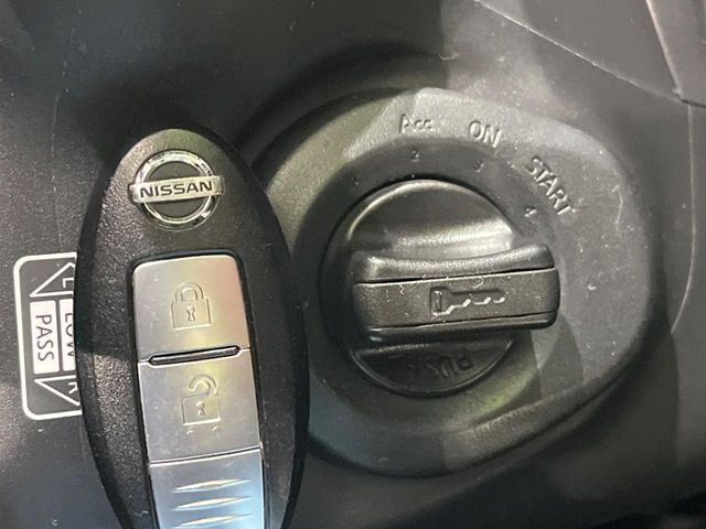 �y�C���e���W�F���g�L�[�z�J�o����|�P�b�g�ɓ��ꂽ�܂܂ł��h�A�̎{���E�������\�ȃX�}�[�g�L�[�𑕔��B�G���W���̃I���E�I�t�����J�M�����o���K�v����������Ƃ��Ă��֗��ł���