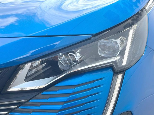 ��LED�w�b�h���C�g:��ԑ��s�����ǍD�Ȏ��E���m�ۂ����S���ĉ^�]�ł��鍂�P�xLED�w�b�h���C�g�𑕔�!�_�����x�������A����d�͂��}�����Ă��܂��B