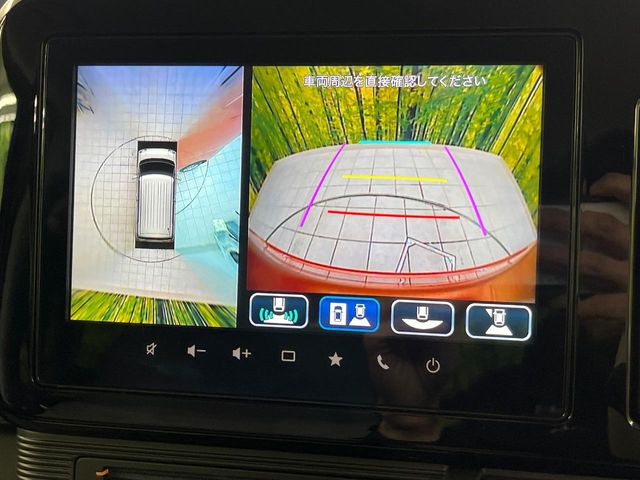 【全方位モニター用カメラ】専用のカメラにより、上から見下ろしたような視点で360度クルマの周囲を確認することができます☆死角部分も確認しやすく、狭い場所での切り返しや駐車もスムーズに行えます。