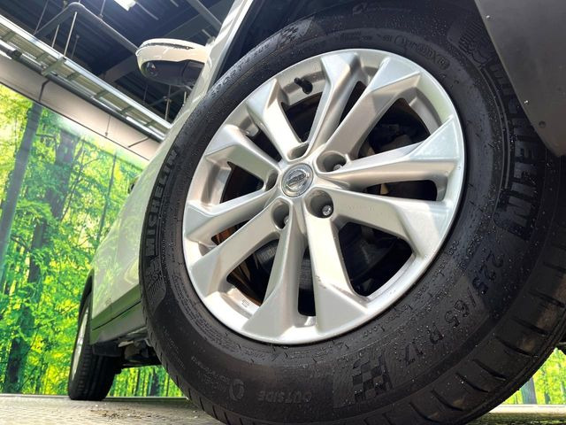 �y����17�C���`�A���~�z�C�[���z�O�ςɃ}�b�`���������A���~�z�C�[���𑕒����Ă���܂��B�e��ЊO�A���~�z�C�[����A�X�^�b�h���X�^�C�����戵�����Ă���܂��B���񂲑��k����������