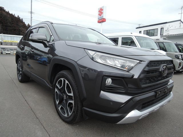 RAV42.0 アドベンチャー 4WD