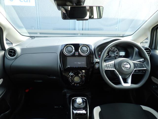 �C���p�l�摜�ɂȂ�܂��B�ԓ��͐��Ǝ҂ɂĎ����N���[�j���O�{�H�ς݂Ȃ̂ŁA��ϐ����ł��B