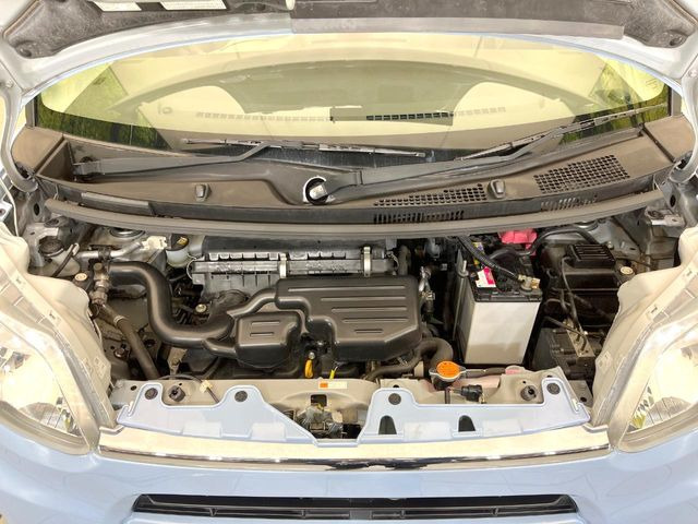 親切・丁寧な専門メカニックスタッフが応対!・車検・点検整備・事故等の修理などアフターサービスも安心。お車のカスタマイズもネクステージのサービススタッフまでご相談ください!