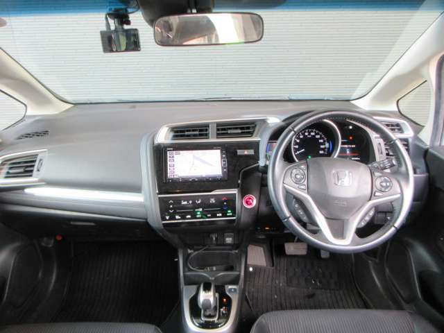 フィット1.5 ハイブリッド L ホンダセンシング