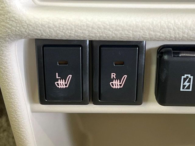 �y�V�[�g�q�[�^�[�z�������ɏd�󂷂�V�[�g�q�[�^�[!�G�A�R����葁�����܂��Ă����̂Ŋ�����̐l�����S�ł��ˁ�G�A�R���̉����͊������邩����A�Ƃ������ɂ����������߂ł��B