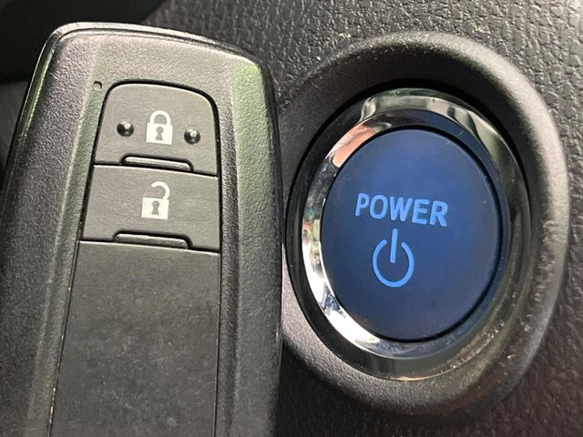 �y�X�}�[�g�L�[�z�J�o����|�P�b�g�ɓ��ꂽ�܂܂ł��h�A�̎{���E�������\�ȃX�}�[�g�L�[�𑕔��B�G���W���̃I���E�I�t�����J�M�����o���K�v����������Ƃ��Ă��֗��ł���