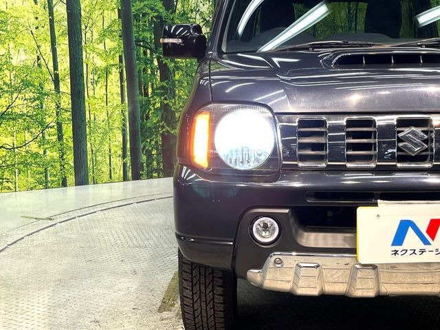 �yLED�w�b�h���C�g�z���V����ԑ��s�����ǍD�Ȏ��E���m�ۂ����S���ĉ^�]�ł��鍂�P�xLED�w�b�h���C�g�𑕔�!�_�����x�������A����d�͂��}�����Ă��܂��B