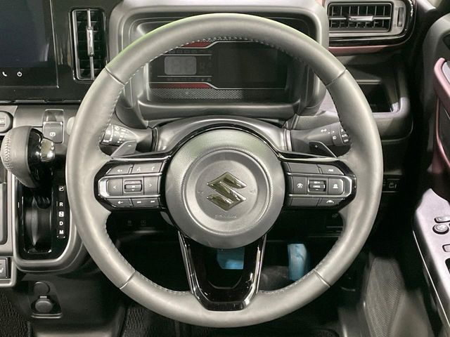 �y�����v�����X�e�A�����O�z�㎿�Ȋv���g�p���邱�ƂŁA��ɂ����������݂ƂĂ��^�]���₷���n���h���ł���