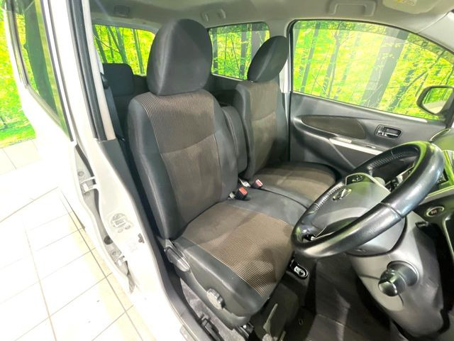 �^�]�ȃV�[�g���͎g�p�������Ȃ��A�ǍD�ȏ�ԂƂȂ��Ă��܂��B���J�Ɏg���Ă������Ƃ��悭�킩��܂��ˁB