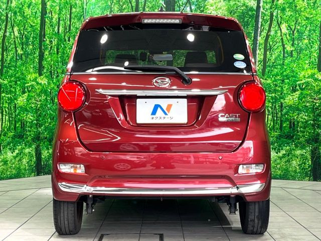 安心の最長10年・走行無制限保証(有償)をご用意。保証内容も充実はもちろん、無料点検&オイル交換や、年中無休の全国・24時間ロードサービスも付帯されておりますのでご安心下さい。