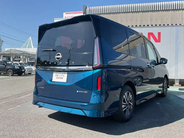 セレナ1.4 e-POWER ルキシオン