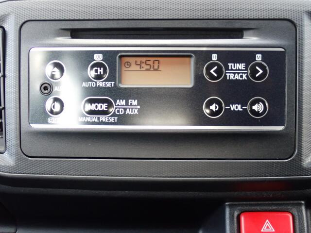 CD�I�[�f�B�I�E���W�I���t���Ă܂��B