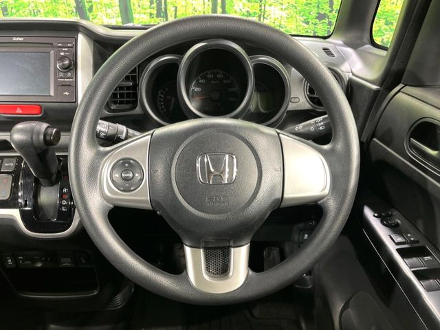 �y�X�e�A�����O�X�C�b�`�z�^�]���A�O������ڐ������炷���ƂȂ��A�I�[�f�B�I���̑��삪�\�ȕ֗��@�\!���S&���K�ȃh���C�u�����o���Ă���܂���