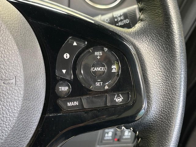 �y�A�_�v�e�B�u�N���[�Y�R���g���[���z�������H�ł̒��������s���y��!!�����ő��x��ۂN���[�Y�R���g���[�����A�Փˌy���V�X�e���ƘA�g���A�O���̎ԗ������m���ĎԊԂ�ۂ悤�ɑ��x���߂��Ă���܂�!!