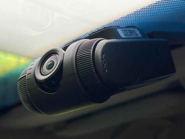 �y�h���C�u���R�[�_�[�z�h���C�u���R�[�_�[����!���s���͂������A������^�]�⎖�̂ɑ��������ہA�f���ŋL�^���A����̃��X�N�ɔ����܂��B���L�^�pSD�J�[�h�͂��q�l�����g�ł��������������K�v������܂��B