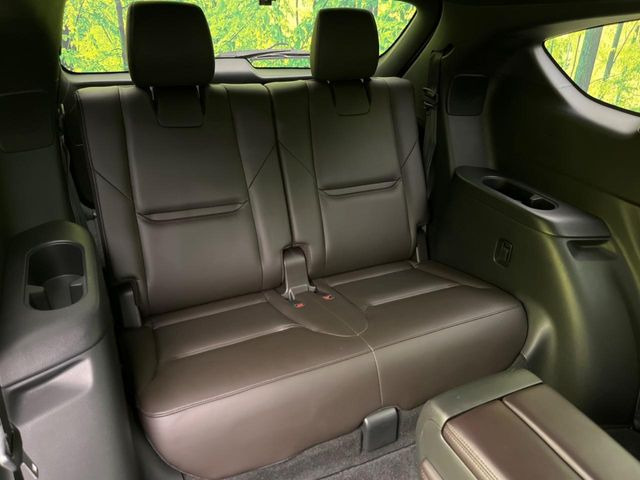 3��ڃV�[�g�͂�������ԗǍD����l�ł��������ƍ����Ē����܂��̂ŁA��l���ł̂��o���������N���N�ł��􂲉Ƒ��ŁA�C�̒m�ꂽ���ԂŁA�h���C�u�ɍs���̂��y���݂ł��ˁ�