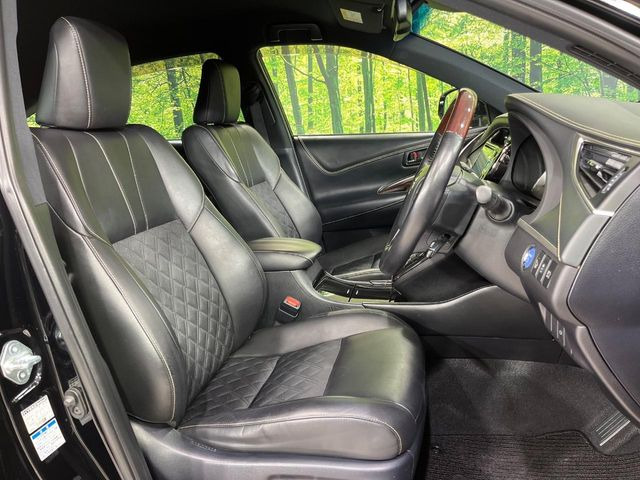 �y�n�[�t���U�[�V�[�g�z�������ƍ���S�n�𗼗������l�C�̃V�[�g���w�ʁE���ʂ̃t�@�u���b�N�f�ނ́A�ʋC���̗ǂ��⊊��ɂ����ɗD��Ă��܂��B�C���╞���ɍ��E���ꂸ���K�ɂ���肢�������܂��B