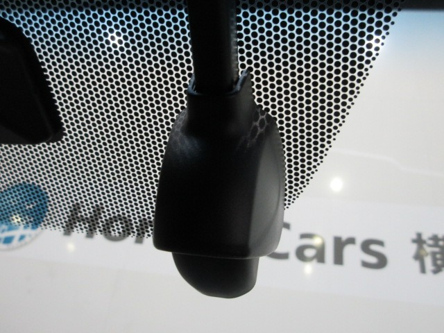 フリード1.5 ハイブリッド クロスター