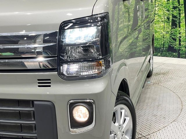 �yLED�w�b�h���C�g�z���V����ԑ��s�����ǍD�Ȏ��E���m�ۂ����S���ĉ^�]�ł��鍂�P�xLED�w�b�h���C�g�𑕔�!�_�����x�������A����d�͂��}�����Ă��܂��B