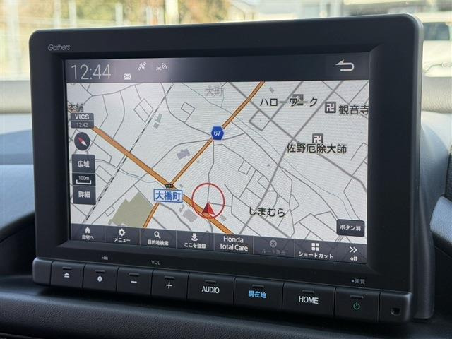 大好評のボディコーティング「ハイモースコート」もご納車までに施工可能。雨染みや線傷など中古車だからと諦めていませんか?ピカピカの状態でお乗り出しいただけます。