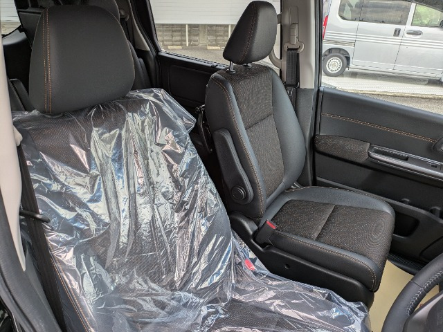 フリード1.5 クロスター ホンダセンシング