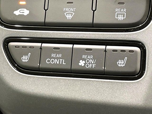 �y�V�[�g�q�[�^�[�z�������ɏd�󂷂�V�[�g�q�[�^�[!�G�A�R����葁�����܂��Ă����̂Ŋ�����̐l�����S�ł��ˁ�G�A�R���̉����͊������邩����A�Ƃ������ɂ����������߂ł��B