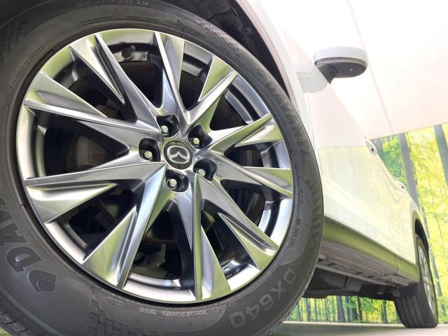 �y����19�C���`�A���~�z�C�[���z�O�ςɃ}�b�`���������A���~�z�C�[���𑕒����Ă���܂��B�e��ЊO�A���~�z�C�[����A�X�^�b�h���X�^�C�����戵�����Ă���܂��B���񂲑��k����������