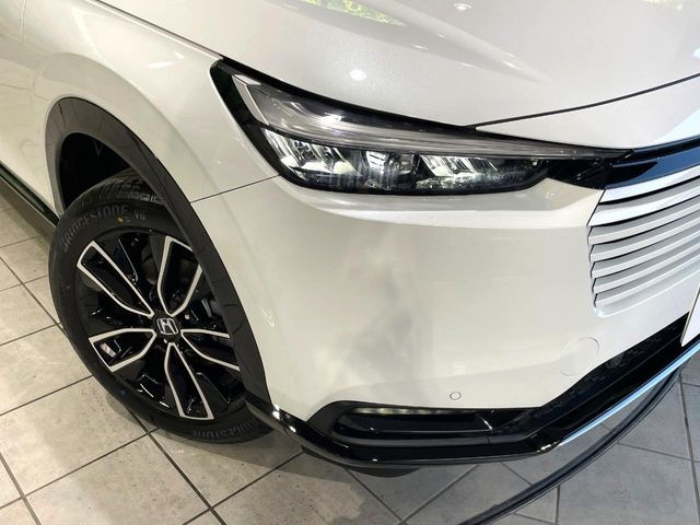 �yLED�w�b�h���C�g�z���V����ԑ��s�����ǍD�Ȏ��E���m�ۂ����S���ĉ^�]�ł��鍂�P�xLED�w�b�h���C�g�𑕔�!�_�����x�������A����d�͂��}�����Ă��܂��B