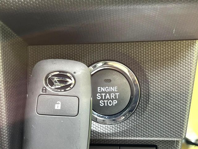 �y�L�[�t���[�V�X�e���z�J�o����|�P�b�g�ɓ��ꂽ�܂܂ł��h�A�̎{���E�������\�ȃX�}�[�g�L�[�𑕔��B�G���W���̃I���E�I�t�����J�M�����o���K�v����������Ƃ��Ă��֗��ł���