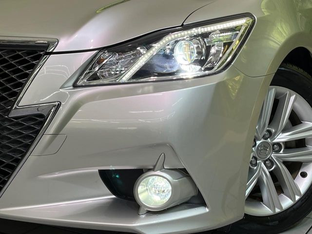 �yHID�w�b�h���C�g�z���ɖ��邭�O�����Ƃ炵�Ă����̂ŁA���V����Ԃ̑��s�������E�ǍD�ň��S���Ă���肢�������܂��B