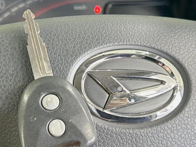 �y�L�[���X�z�������ꂽ�ꏊ����ł��{�^����Ńh�A�̊J���E�{�����ł���̂łƂ��Ă��֗�!�h�A�̌�������ɏ������邱�Ƃ�����܂����