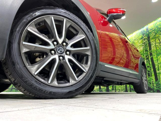 �y����18�C���`�A���~�z�C�[���z�O�ςɃ}�b�`���������A���~�z�C�[���𑕒����Ă���܂��B�e��ЊO�A���~�z�C�[����A�X�^�b�h���X�^�C�����戵�����Ă���܂��B���񂲑��k����������