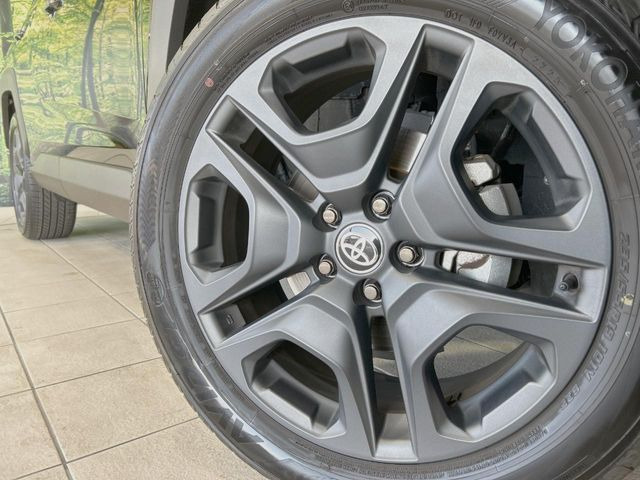 �y����19�C���`�A���~�z�C�[���z�O�ςɃ}�b�`���������A���~�z�C�[���𑕒����Ă���܂��B�e��ЊO�A���~�z�C�[����A�X�^�b�h���X�^�C�����戵�����Ă���܂��B���񂲑��k����������