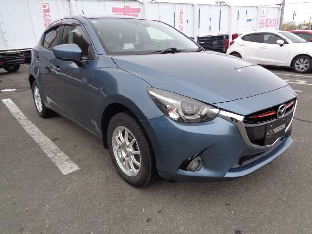 デミオ1.5 XD ツーリング 4WD