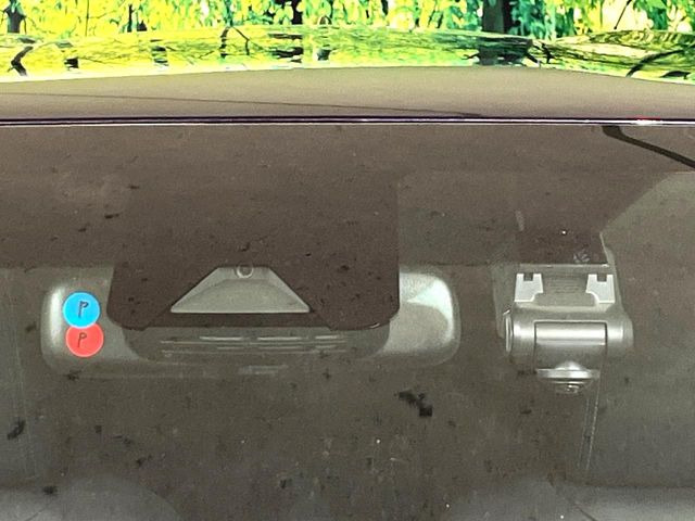 �y�g���^�Z�[�t�e�B�Z���X�z���s���ɑO���̎ԗ�����F�����A�Փ˂������Ȏ��͌x��ƃu���[�L�ŏՓˉ���Ɣ�Q�y�����A�V�X�g�B�����S�Ƀh���C�u�����y���݂��������܂��B