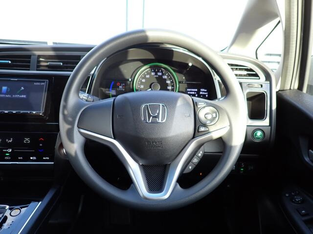 �X�e�A�����O�͂ƂĂ����ꂢ�ȏ�Ԃł��B