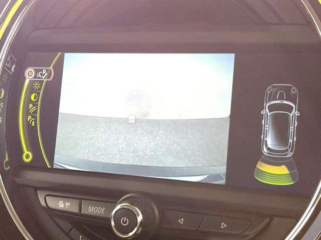 ���o�b�N�J����:�֗��ȁy�o�b�N�J�����z�ň��S�m�F���ł��܂��B���Ԃ����ȕ��ɂ��I�X�X���ȕ֗��@�\�ł��B