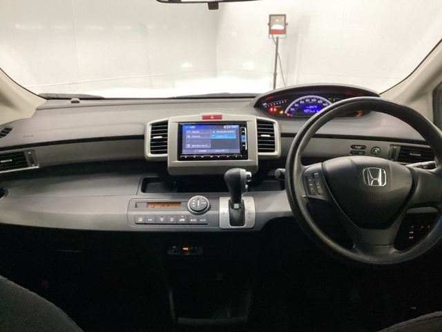 フリード1.5 G ジャストセレクション