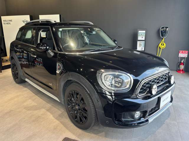 ミニクロスオーバークーパー SD オール4 4WD