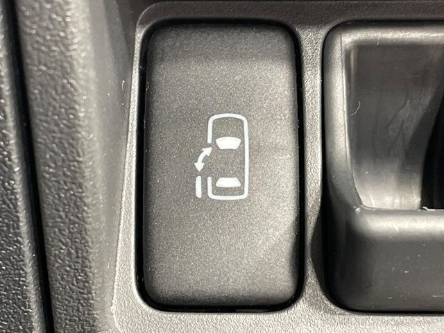 �y�p���[�X���C�h�h�A�z�X�}�[�g�L�[��^�]�Ȃ̃X�C�b�`�ŃX���C�h�h�A�̊J���\���d��������͂����ăh�A���J����K�v�������A���������q�l�ł��A�d���ו��������Ă��鎞�����N�ɊJ���߂ł��܂���