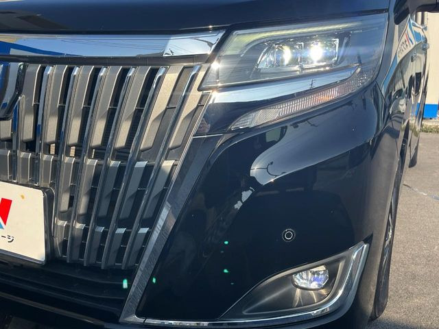 �yLED�w�b�h���C�g�z���V����ԑ��s�����ǍD�Ȏ��E���m�ۂ����S���ĉ^�]�ł��鍂�P�xLED�w�b�h���C�g�𑕔�!�_�����x�������A����d�͂��}�����Ă��܂��B