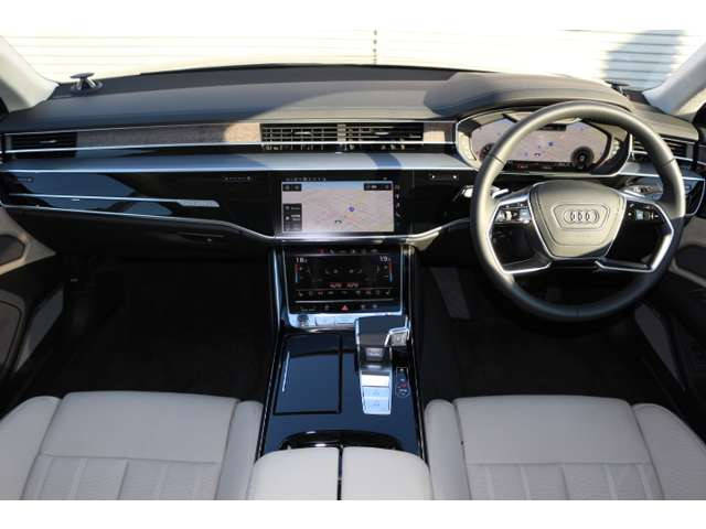 A855 TFSI クワトロ 4WD