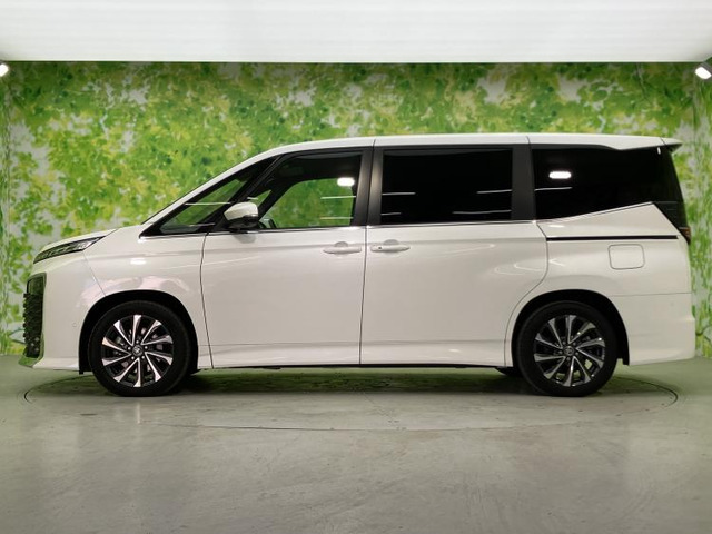 ヴォクシー1.8 ハイブリッド S-Z