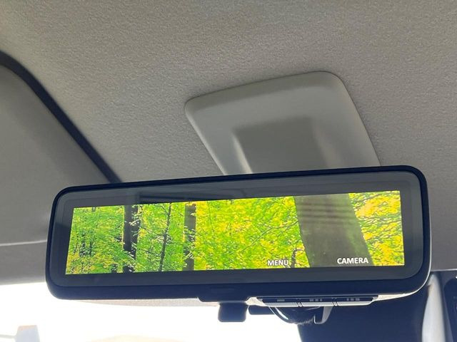 �y�f�W�^�����[���~���[�z��Ȃ̑傫�ȉו��⓯��҂Ō�����m�F���Â炢���ł����S!�J�������B�e�����ԗ�����̉f�������[���~���[���ɕ\���B�N���A�Ȏ��E�ŏ󋵂̊m�F���\�ł�!