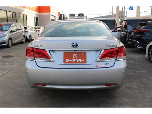 �̔��͂����X���������邨�q�l����ł��B���Ǝҗl�ւ̔̔��͂��f�肳���Ă��������܂��B�Ԍ������ԗ��̏ꍇ�́A�Ԍ����擾�������x�������z�ŕ\�����Ă���܂��B