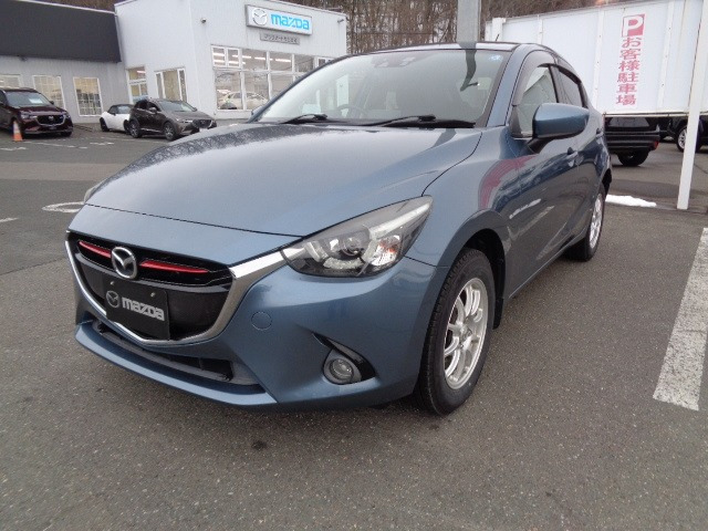 デミオ1.5 XD ツーリング 4WD